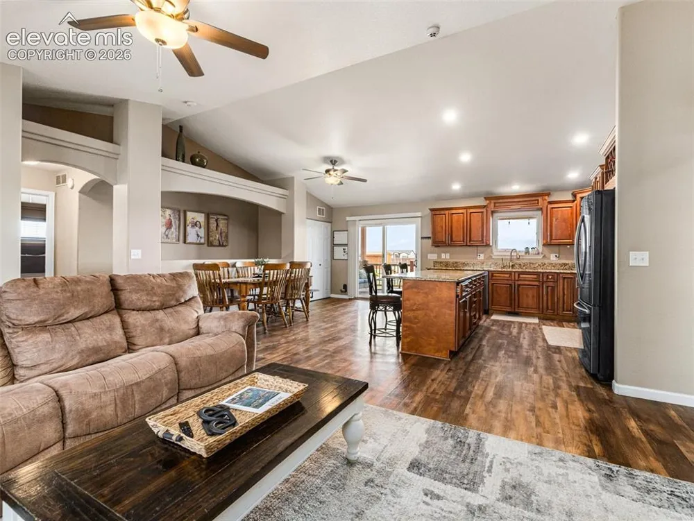734 E Marigold Drive Pueblo, CO 81007