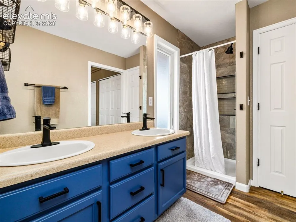 734 E Marigold Drive Pueblo, CO 81007