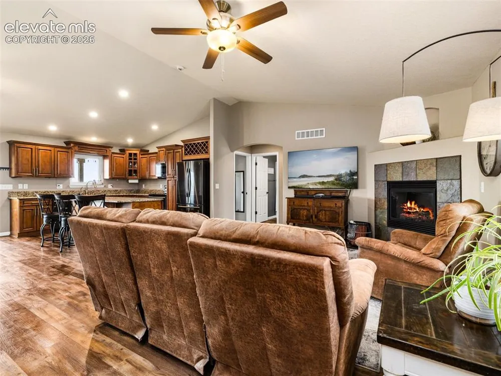 734 E Marigold Drive Pueblo, CO 81007