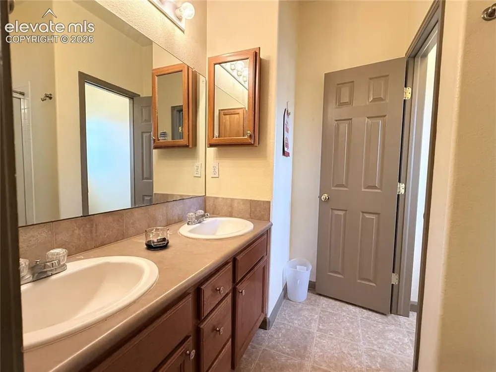 2292 Asoka Street Strasburg, CO 80136
