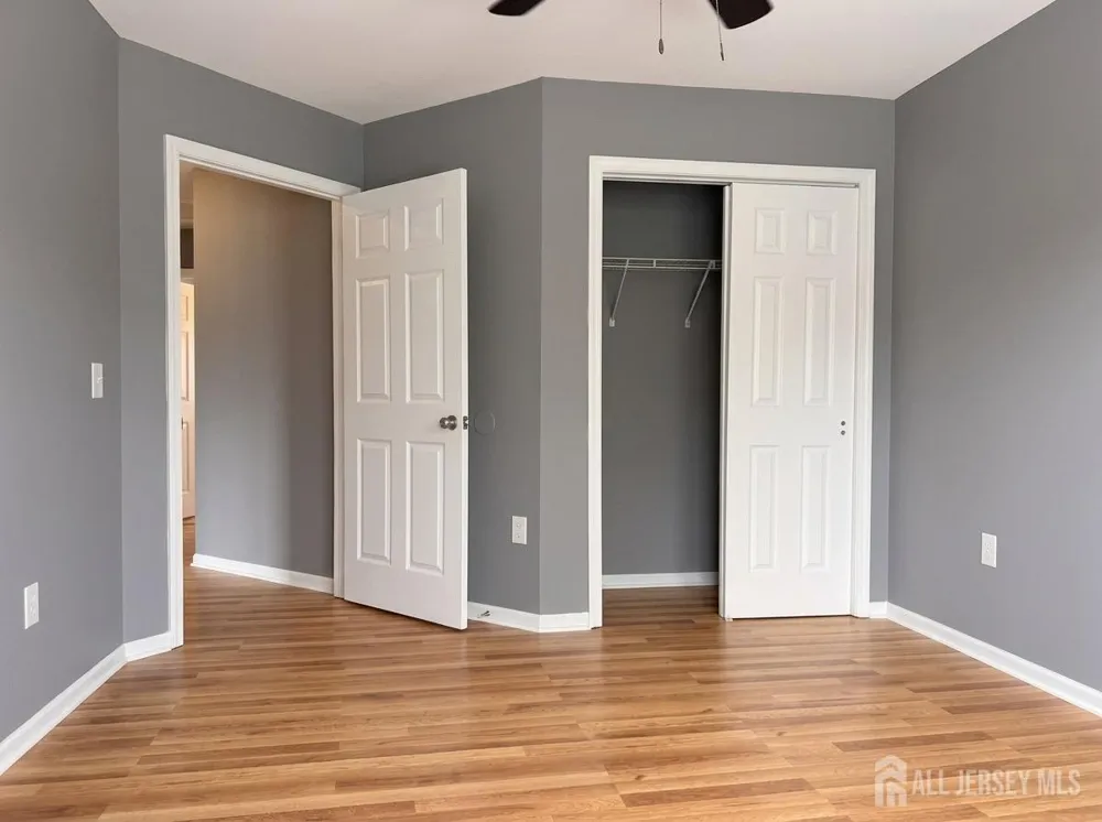 10 Dina Lane Franklin, NJ 08873