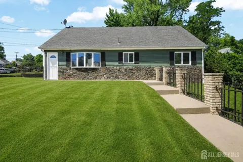 2 Kendall Drive