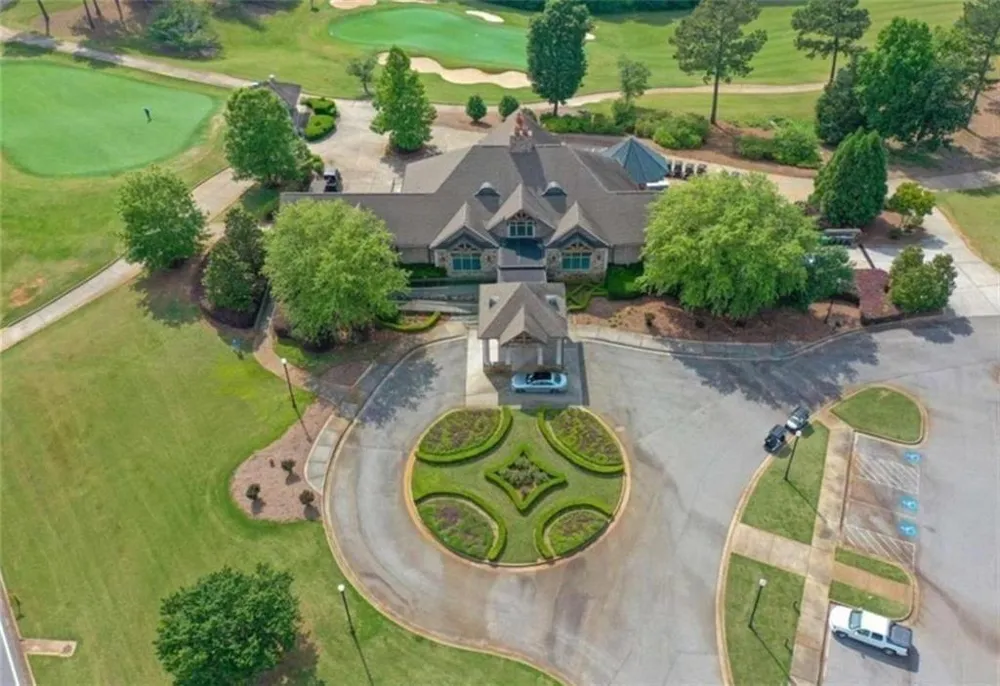 105 Chase Lane Forsyth, GA 31029