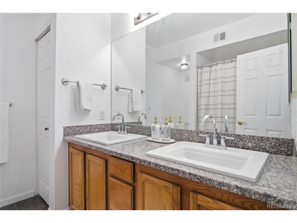 7440 S Blackhawk Street #11-204 Englewood, CO 80112