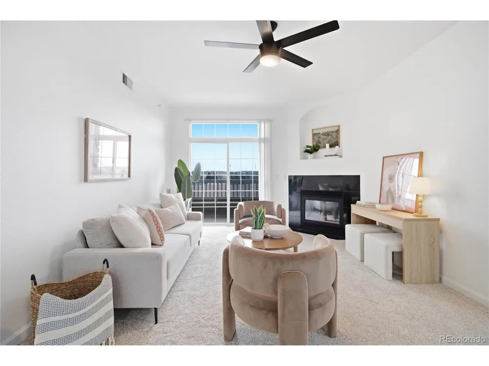7440 S Blackhawk Street #11-204 Englewood, CO 80112