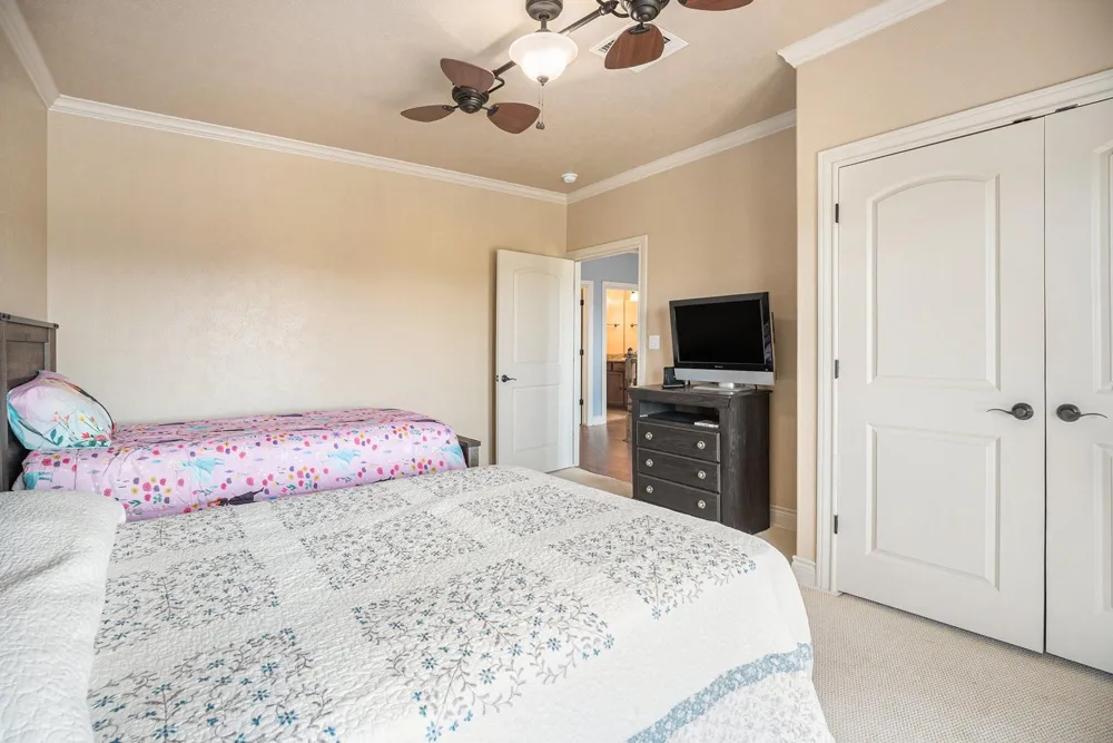 883 Gulf Cedar Drive Port Bolivar, TX 77650