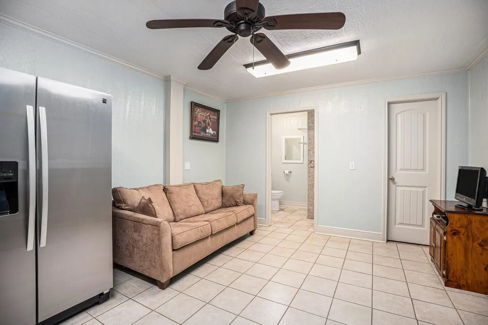 883 Gulf Cedar Drive Port Bolivar, TX 77650