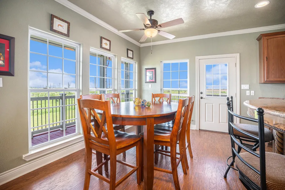 883 Gulf Cedar Drive Port Bolivar, TX 77650
