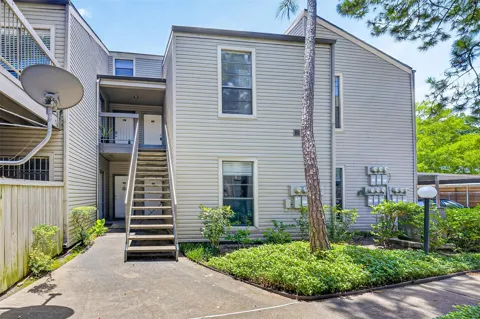 9707 Richmond Avenue #44