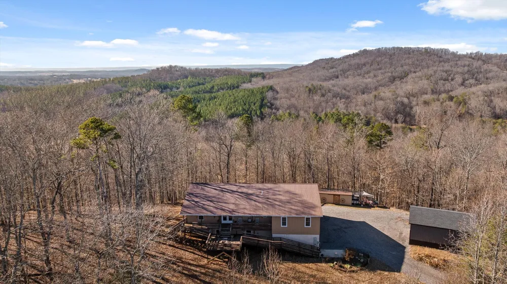 2434 Sugar Creek Road SE Georgetown, TN 37336