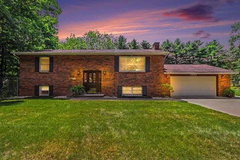 19505 Ottawa Lane