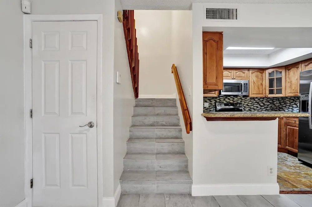 4260 Village Drive #D Delray Beach, FL 33445