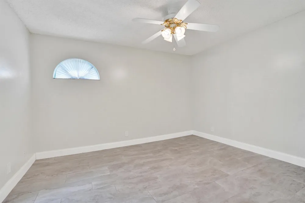 4260 Village Drive #D Delray Beach, FL 33445