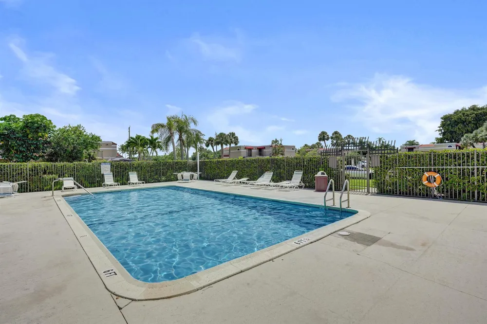 4260 Village Drive #D Delray Beach, FL 33445