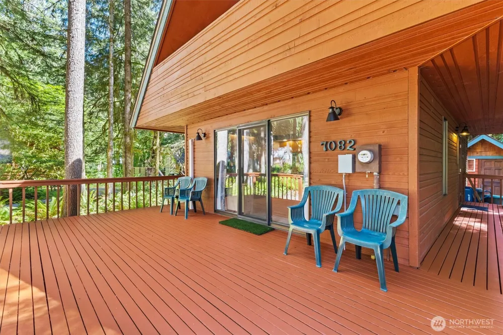 7082 Rainier Way Glacier, WA 98244