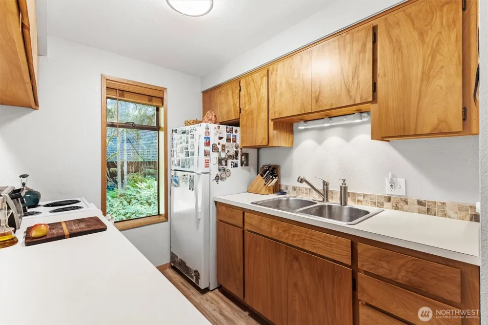 7082 Rainier Way Glacier, WA 98244
