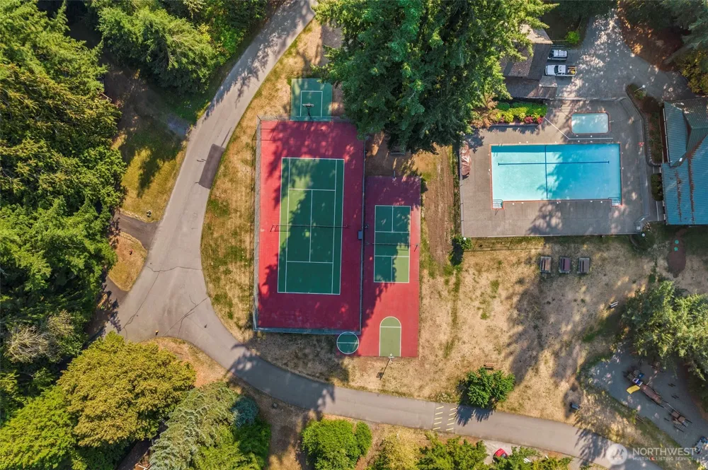 7082 Rainier Way Glacier, WA 98244
