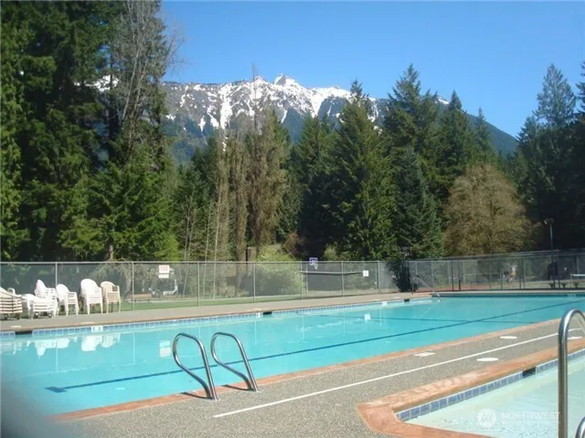 7082 Rainier Way Glacier, WA 98244