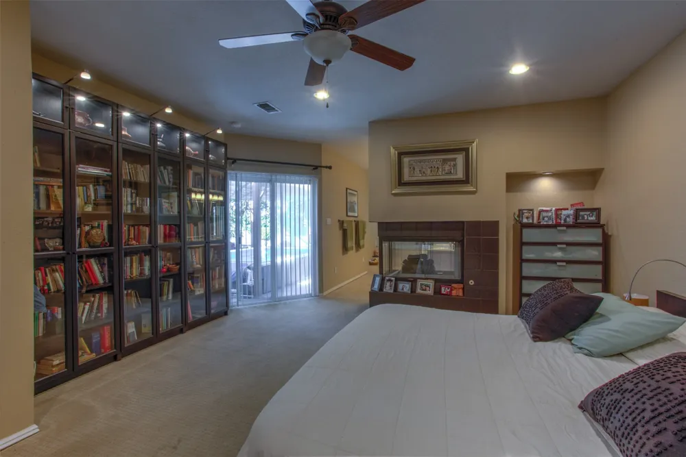 371 County Road 4874 Newark, TX 76071