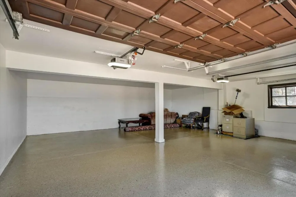 15295 Kennedy Road Los Gatos, CA 95032