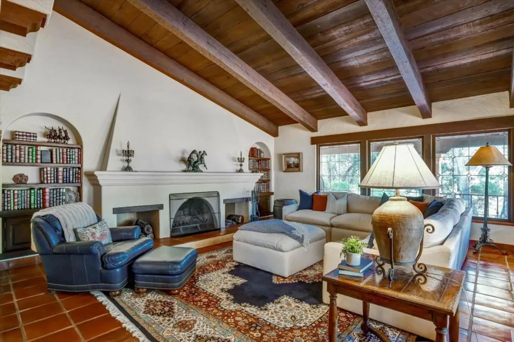 15295 Kennedy Road Los Gatos, CA 95032