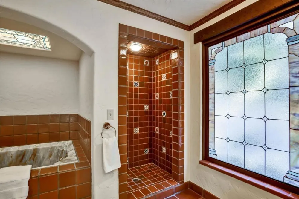 15295 Kennedy Road Los Gatos, CA 95032