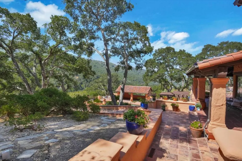 15295 Kennedy Road Los Gatos, CA 95032