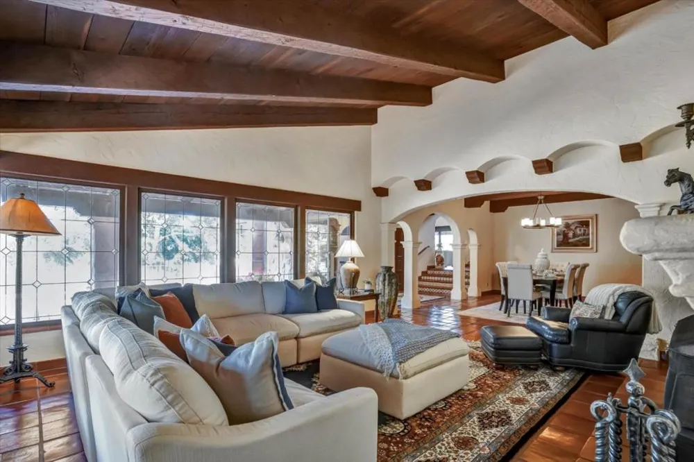 15295 Kennedy Road Los Gatos, CA 95032