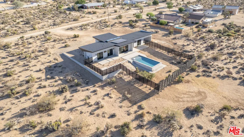 61464 Melton Trail Joshua Tree, CA 92252
