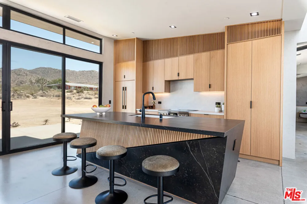 61464 Melton Trail Joshua Tree, CA 92252