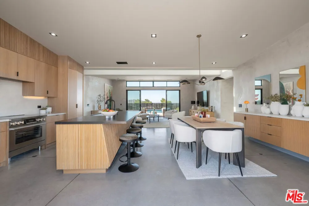 61464 Melton Trail Joshua Tree, CA 92252