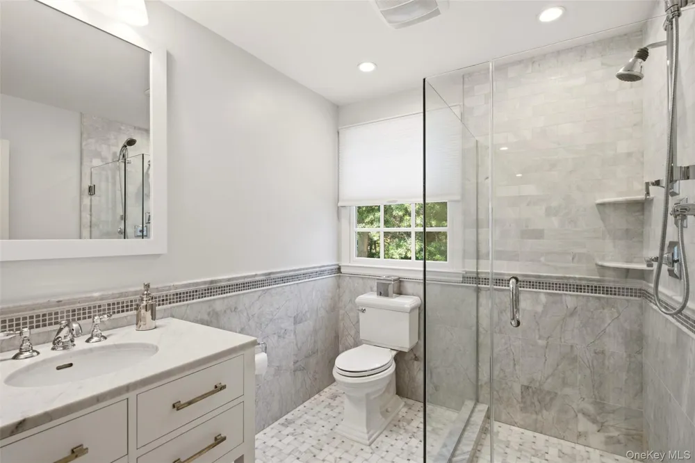 61 Linden Lane Upper Brookville, NY 11545