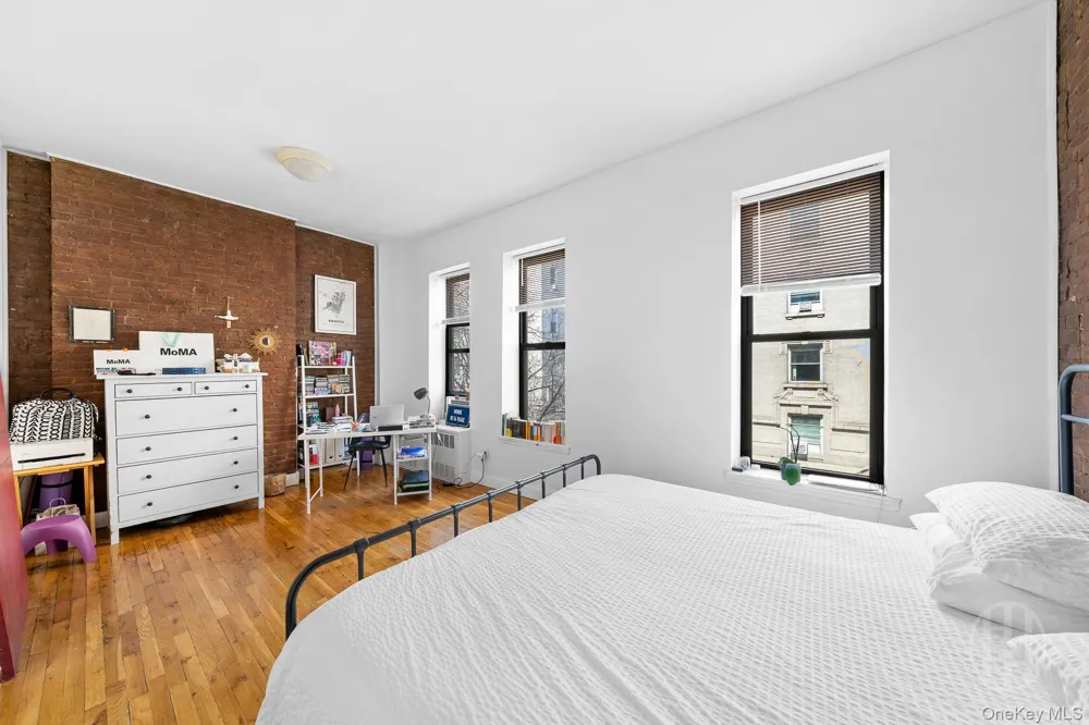 74 W 85th Street #5 New York (Manhattan), NY 10024