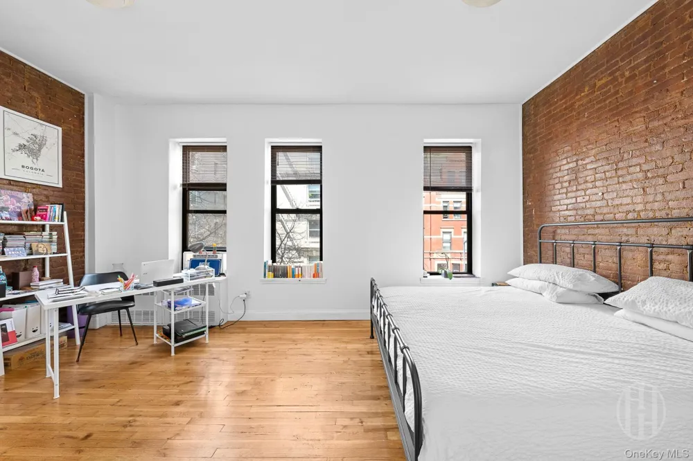 74 W 85th Street #5 New York (Manhattan), NY 10024