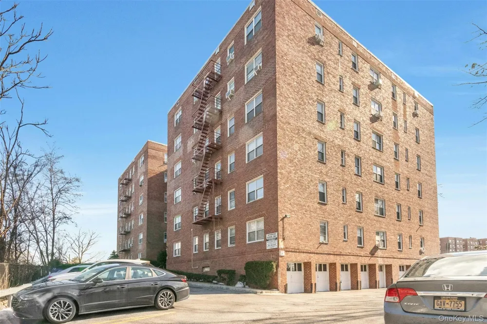 1234 Midland Ave #5F Bronxville, NY 10708
