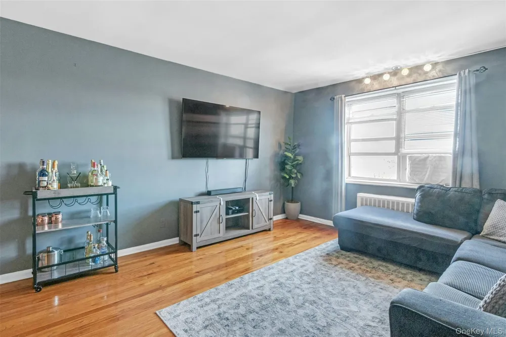 1234 Midland Ave #5F Bronxville, NY 10708
