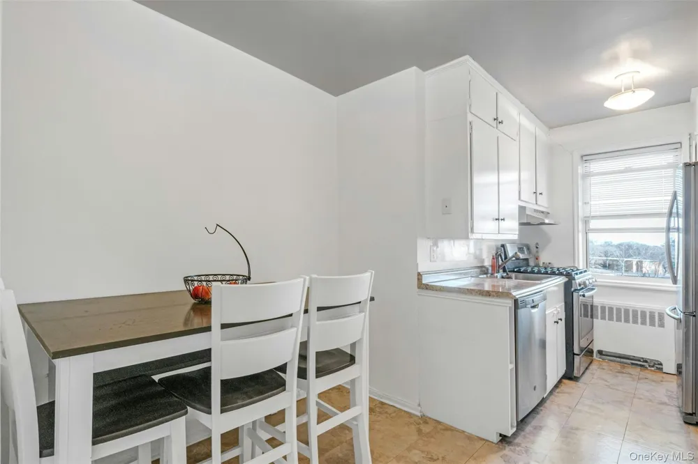 1234 Midland Ave #5F Bronxville, NY 10708