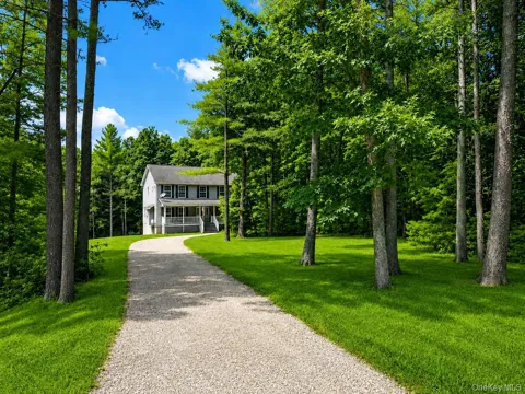 142 Split Rock Drive