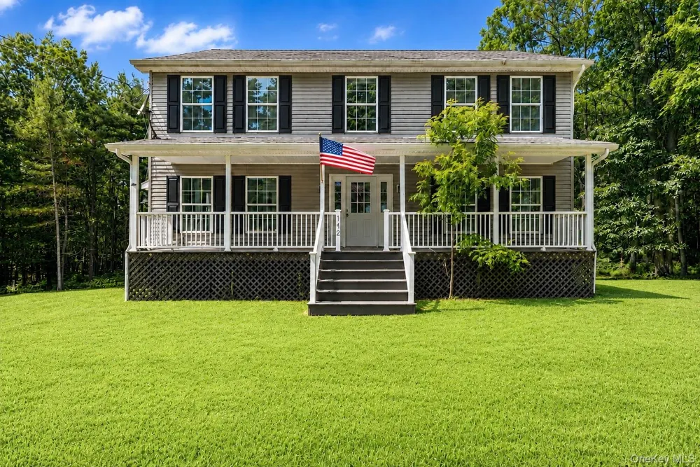 142 Split Rock Drive Barryville, NY 12719