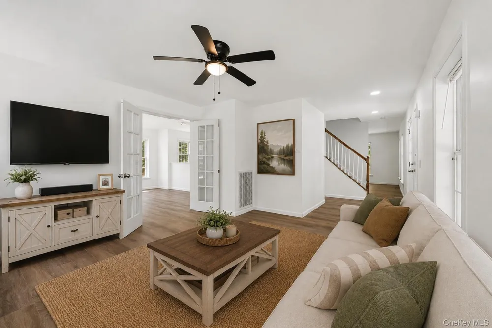 142 Split Rock Drive Barryville, NY 12719