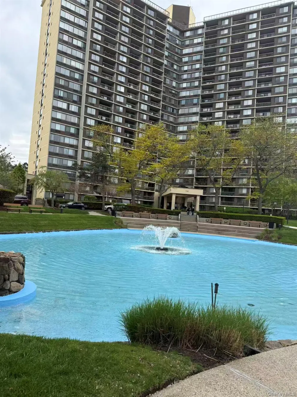 1 Bay Club Drive #11J Bayside, NY 11360