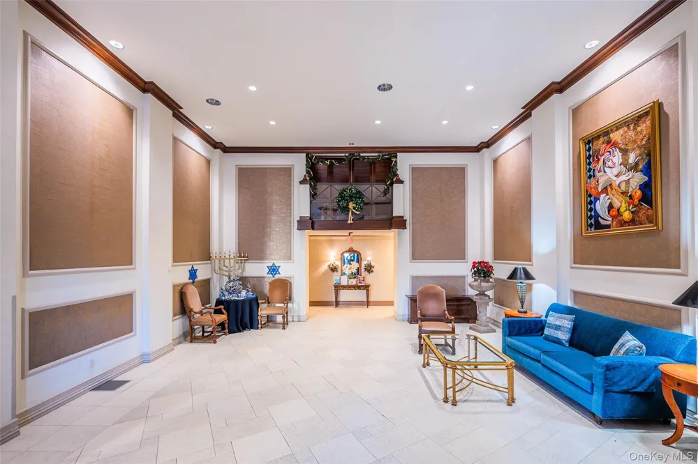 1 Bay Club Drive #11J Bayside, NY 11360