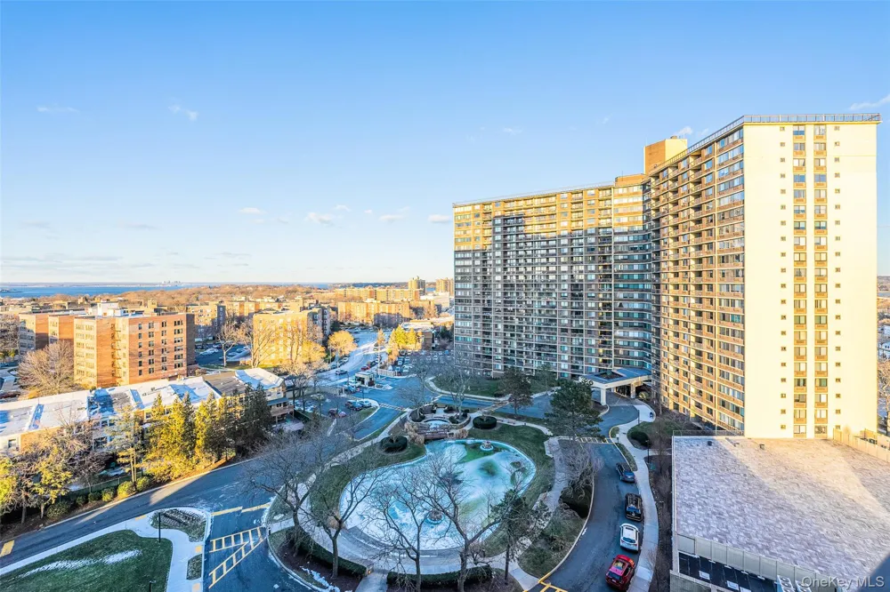 1 Bay Club Drive #11J Bayside, NY 11360