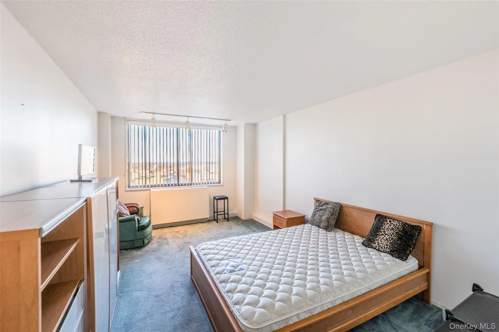 1 Bay Club Drive #11J Bayside, NY 11360