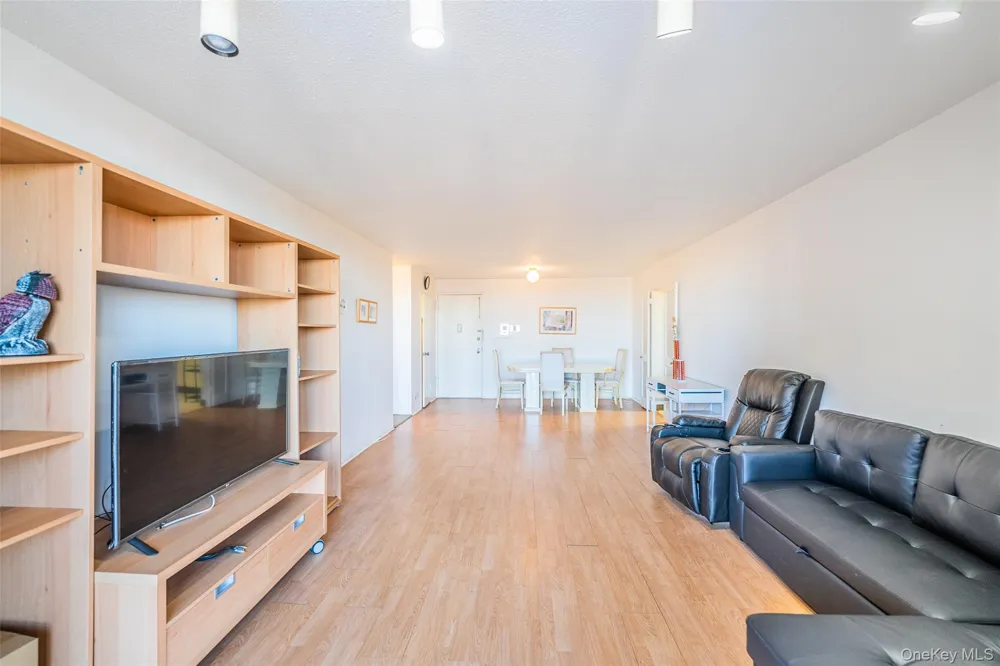 1 Bay Club Drive #11J Bayside, NY 11360
