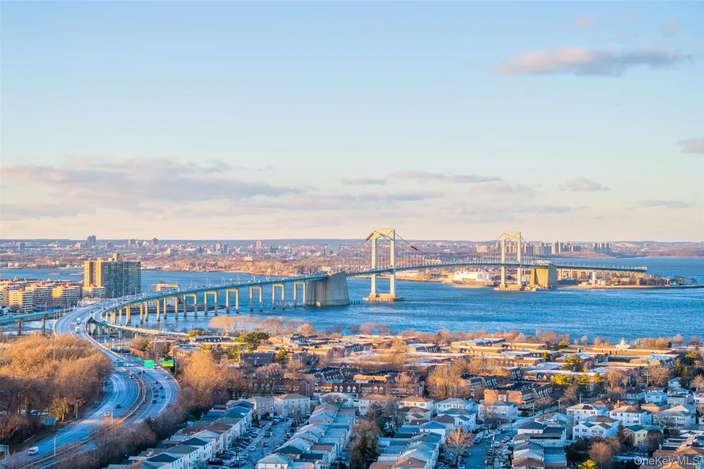1 Bay Club Drive #11J Bayside, NY 11360