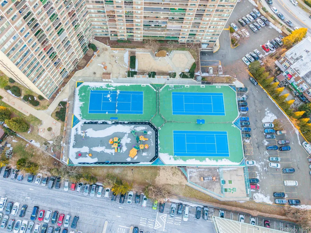 1 Bay Club Drive #11J Bayside, NY 11360