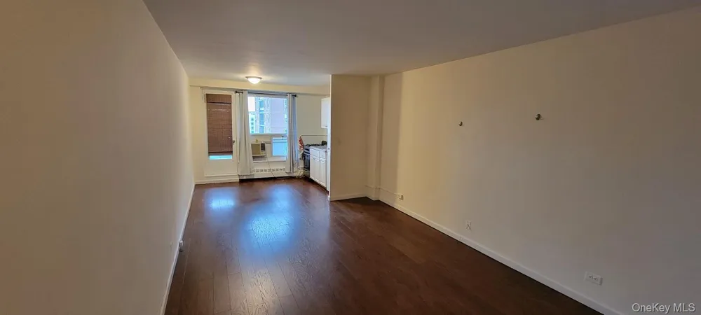 98-20 62nd Drive #9N Rego Park, NY 11374