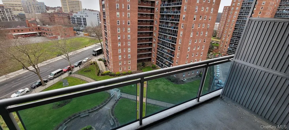 98-20 62nd Drive #9N Rego Park, NY 11374
