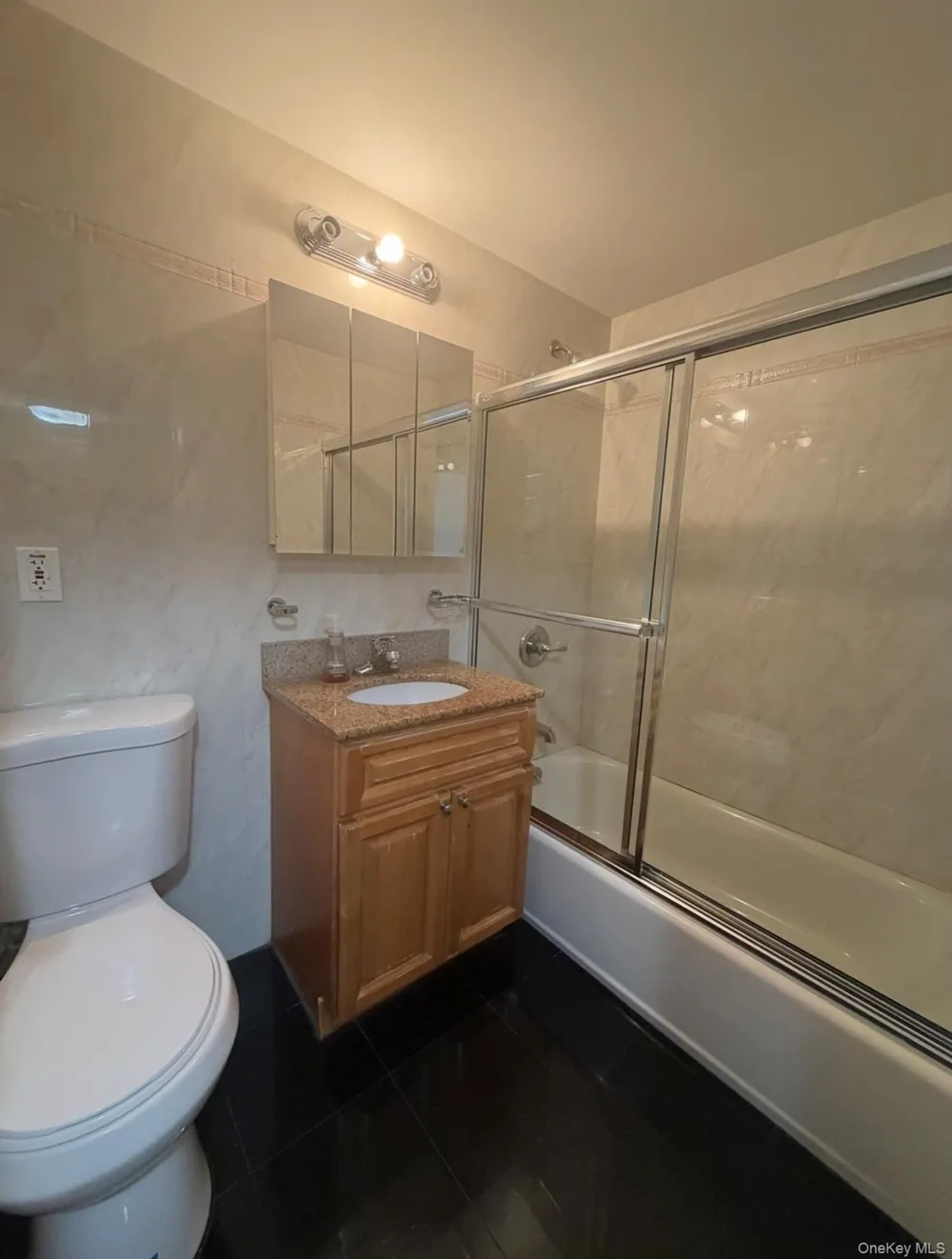 87-12 175th Street #6B Jamaica, NY 11432